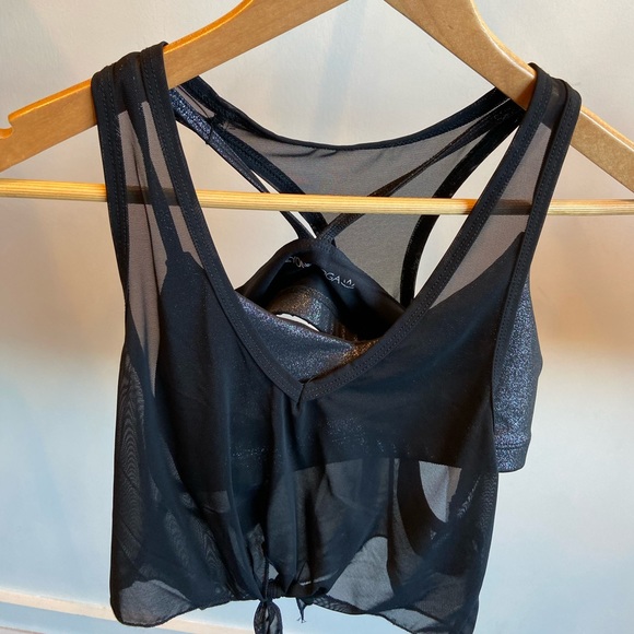 Mesh Regards Cropped Tank - Picture 1 of 3